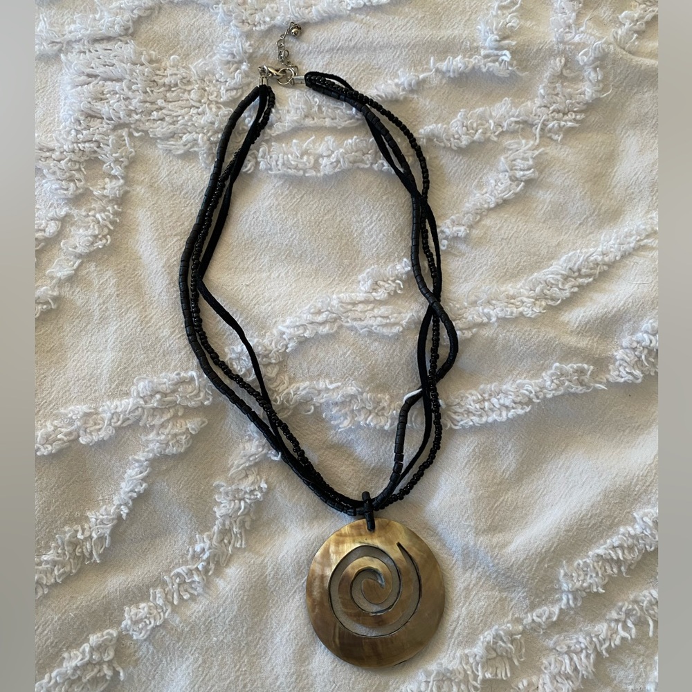 Shell Swirl necklace